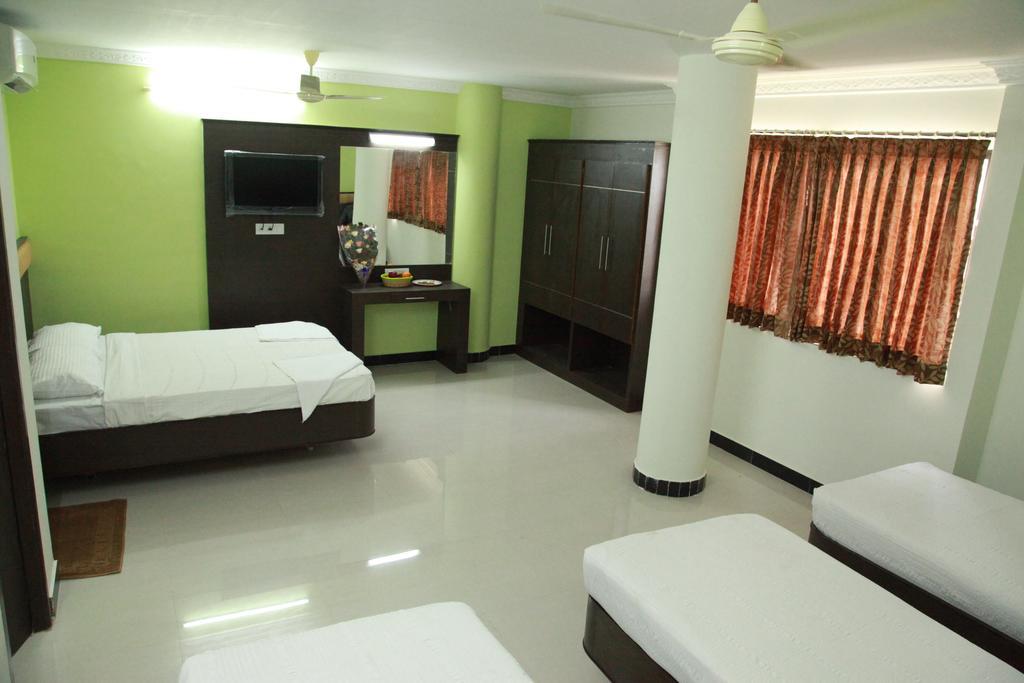 Hotel Jeyam Residency, Kumbakonam Pokoj fotografie