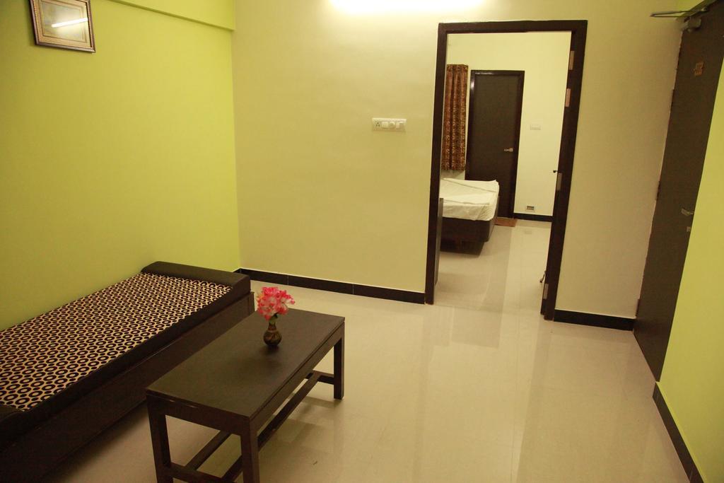 Hotel Jeyam Residency, Kumbakonam Pokoj fotografie